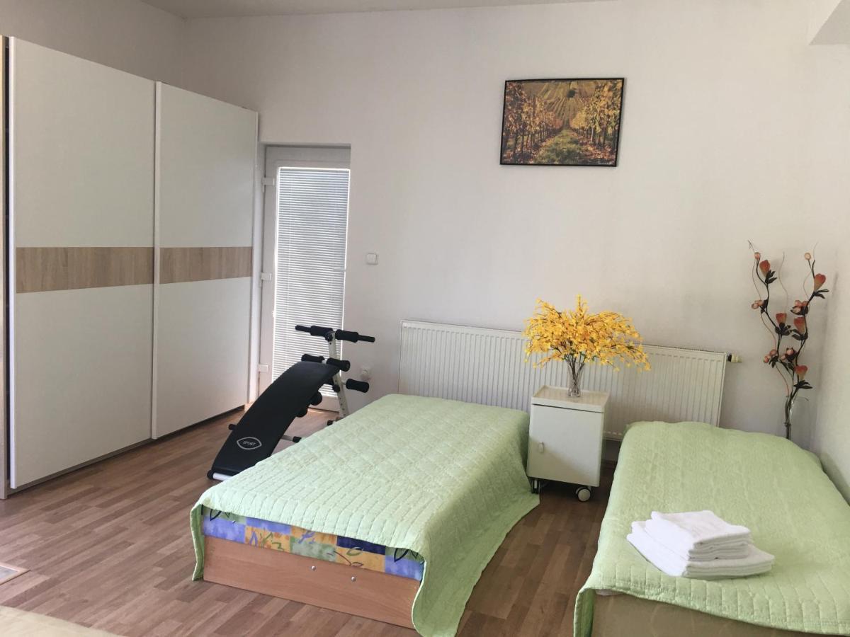 Klidné A Útulné Ubytovaní Brno Starý Lískovec Exterior foto